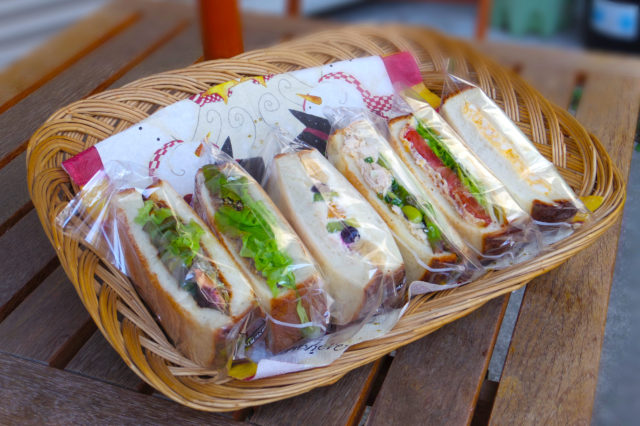 どれにしようかな 美味しいサンドイッチ 大森町 Obu Wan Sandwich オブ ワン サンドイッチ おーたふる 大田区商店街ナビ