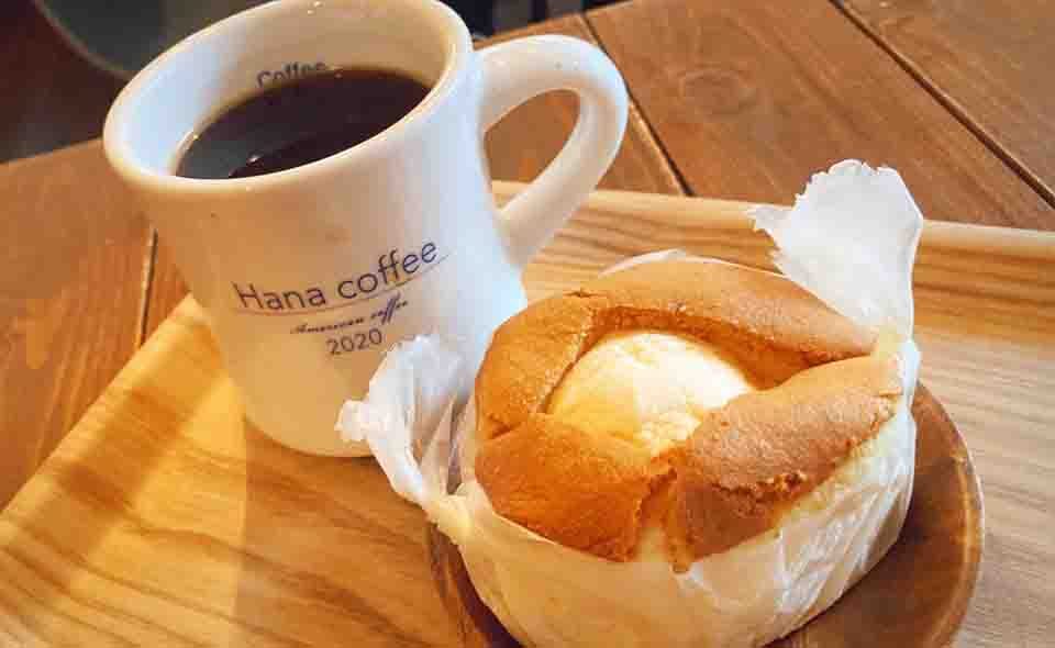 【池上】夏の定番・冷凍台湾カステラ アイスサンド＝Hana coffee