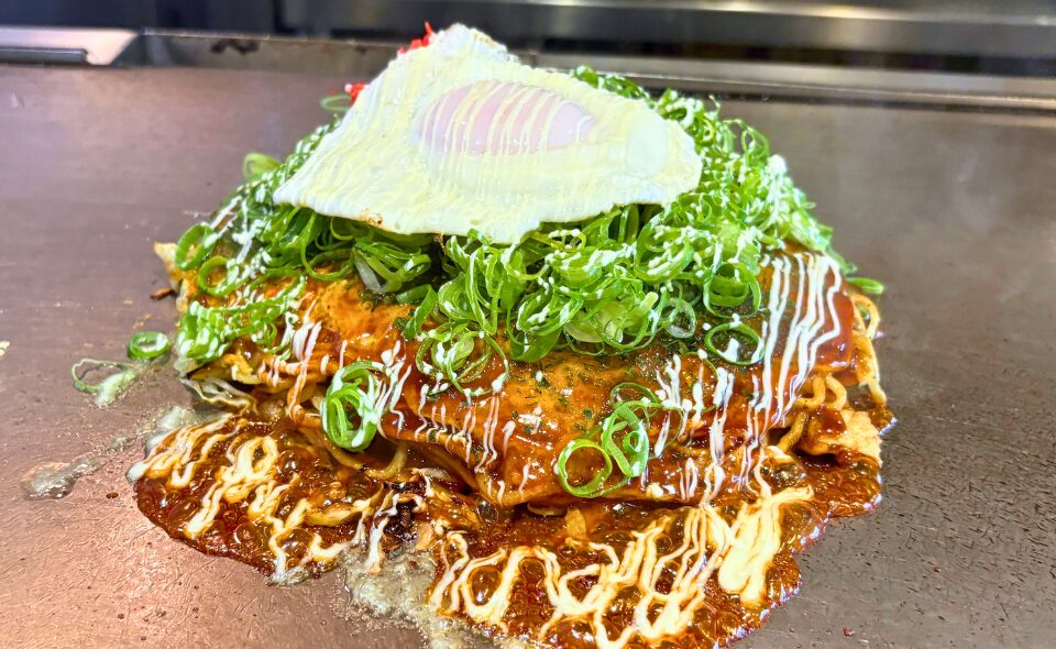 【大田区】鉄板に広がる香りと音♪熱々を楽しむ「お好み焼き」特集